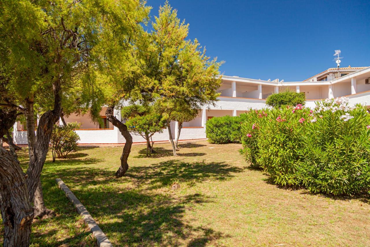 Mare Blue Hotel